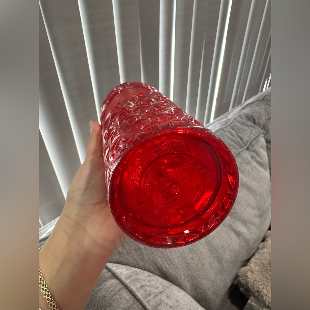 SOLD🌼 starbucks winter 2023 poinsettia Red Tumbler with Straw - Picture 8 of 9